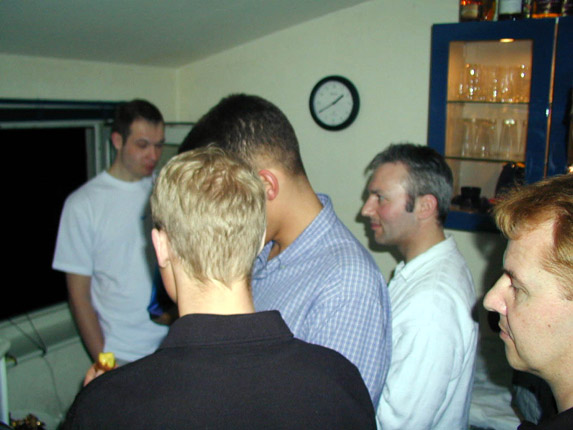 P4291588